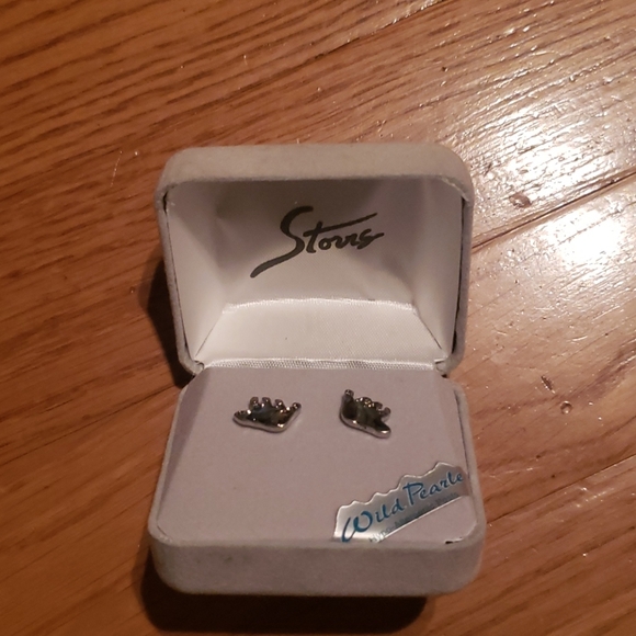 Storrs wild pearl earrings New - Picture 2 of 2